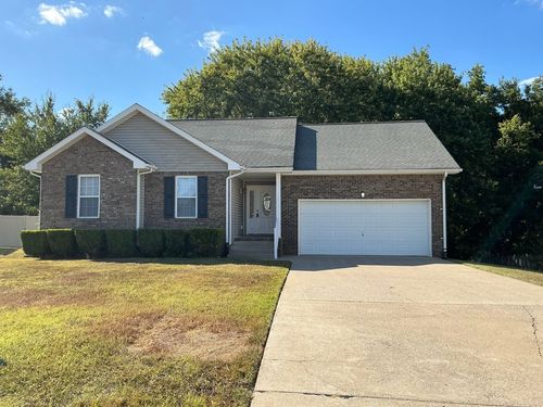 824 Buckhorn Dr, Clarksville, TN, 37043-2495 | Card Image