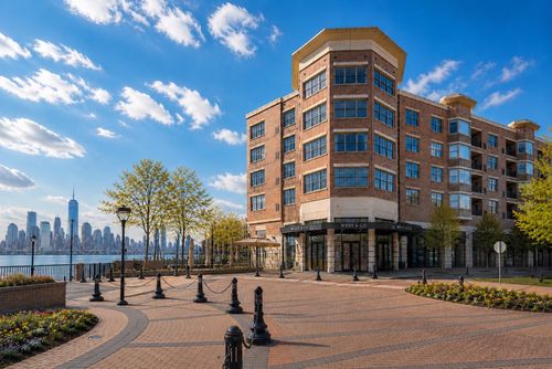 311-22 Ave At Port Imperial, West New York, NJ, 07093-7804 | Card Image