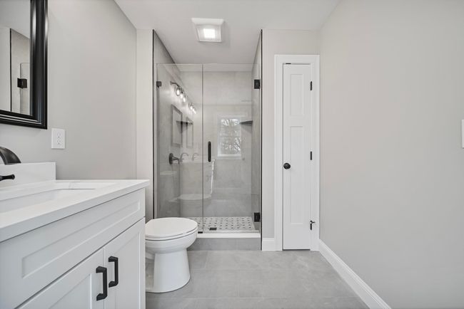 5 True Ave, House other with 4 bedrooms, 4 bathrooms and null parking in Derry NH | Image 34