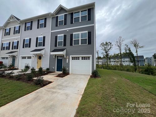 7102 Captain Ln, Charlotte, NC, 28208 | Card Image