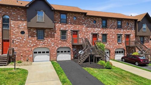 602 Sunset Cir, Cranberry Twp, PA, 16066-6701 | Card Image