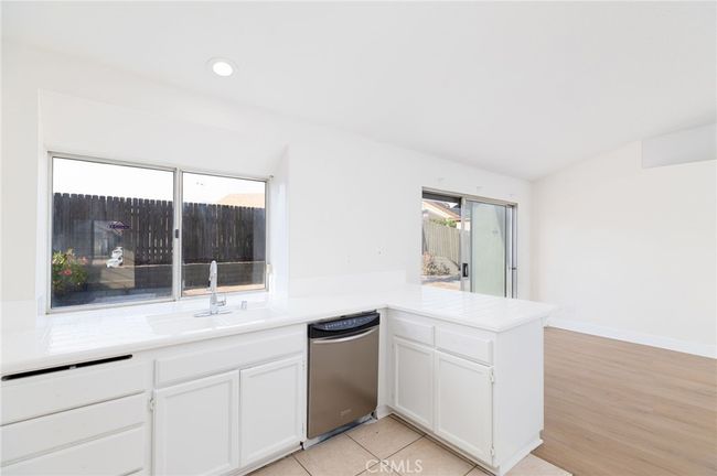 286 Whirlaway St, House other with 3 bedrooms, 2 bathrooms and 2 parking in Perris CA | Image 8