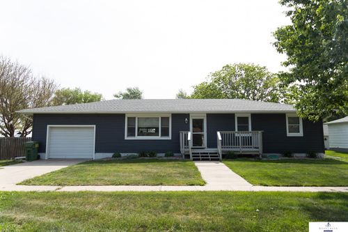 625 2nd Street, Hampton, NE, 68843 | Card Image