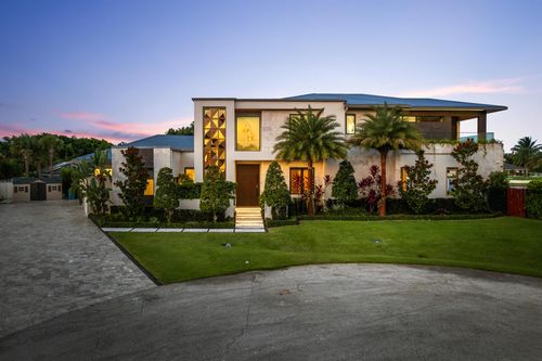 907 Sw 37th Ct, Boynton Beach, FL, 33435-8528 | Card Image