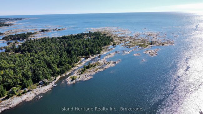 D-44 Wallbridge Island N/A, Home with 5 bedrooms, 3 bathrooms and 4 parking in Parry Sound Remote Area ON | Image 46