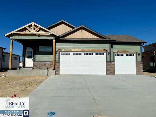 2764 Berkshire Way, Casper, WY, 82609-3896 | Card Image