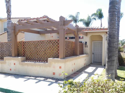 310 E Mccoy Ln, Santa Maria, CA, 93455-1352 | Card Image