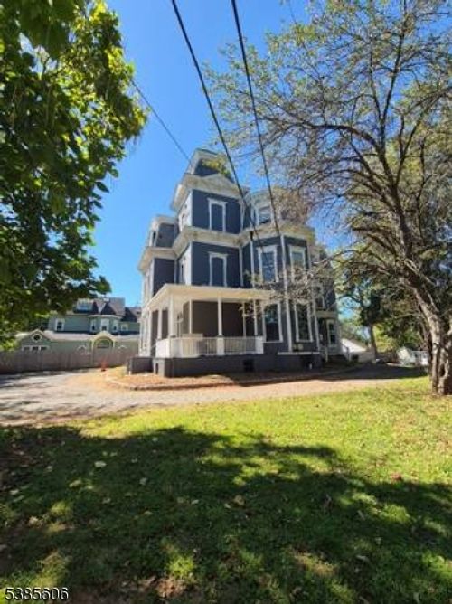 810 Old York Rd, Raritan, NJ, 08869-1740 | Card Image