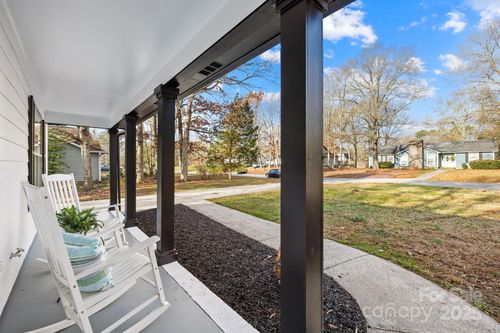 6306 Fox Hunt Rd, Indian Trail, NC, 28079-8627 | Card Image