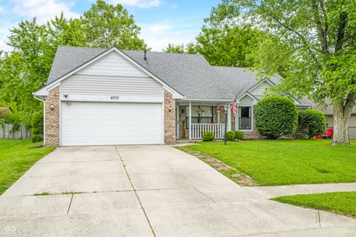 6737 Raritan Dr, Indianapolis, IN, 46221-4884 | Card Image