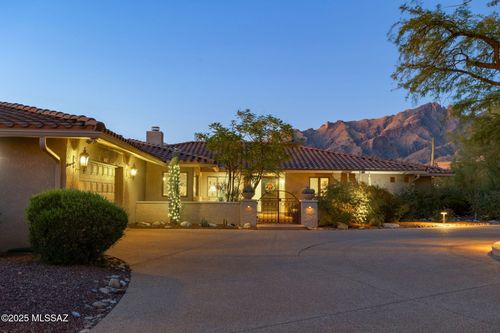 5481 N Paseo Pescado, Tucson, AZ, 85718 | Card Image