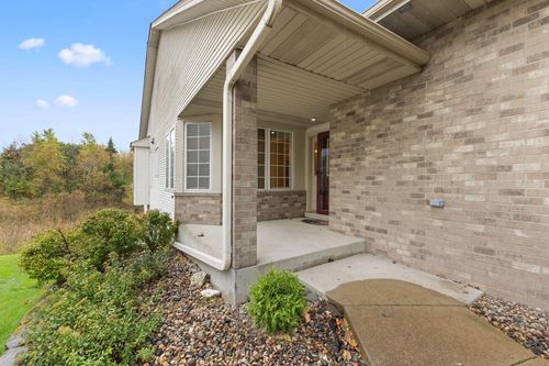 12816 Falcon Dr, Apple Valley, MN, 55124-5080 | Card Image