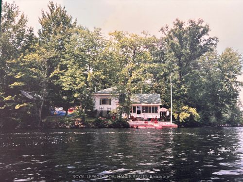 71 Fire 15 Route, North Kawartha, ON, K0L3E0 | Card Image