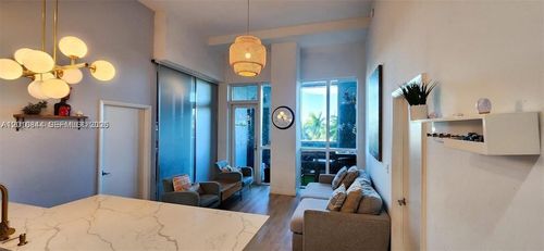 301-244 Biscayne Blvd, Miami, FL, 33132-2325 | Card Image