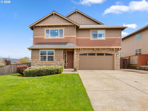 2746 Nw Kent St, Camas, WA, 98607-4207 | Card Image