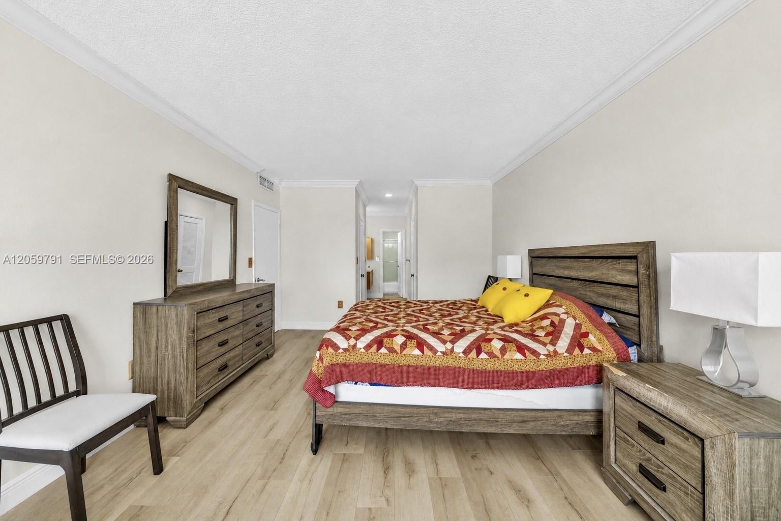 Residential Lease in Hallandale Beach 4
