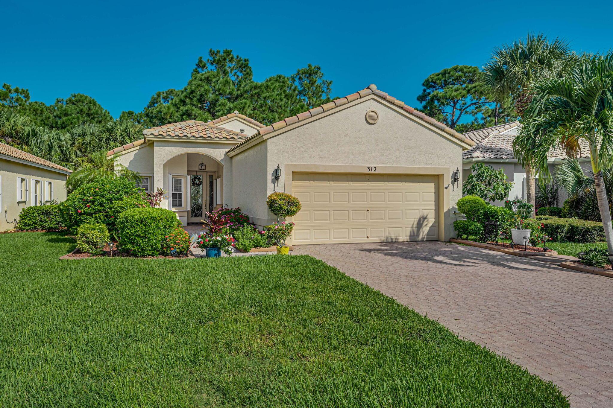 Alana Ave, Port Saint Lucie, FL 34986