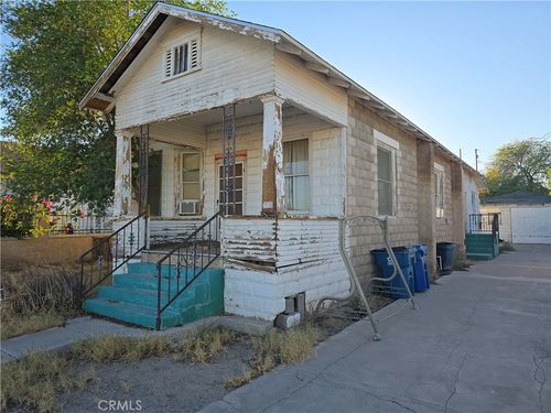 618 Palm Way, Needles, CA, 92363-3939 | Card Image