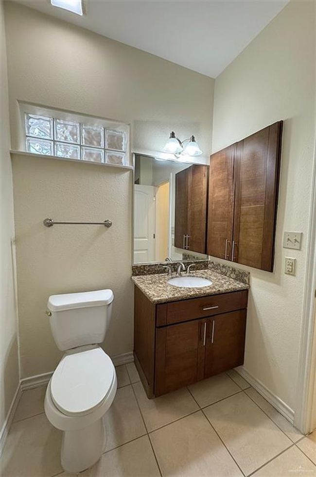 3303 - 301 E Houston St, Condo with 2 bedrooms, 2 bathrooms and null parking in Port Isabel TX | Image 29