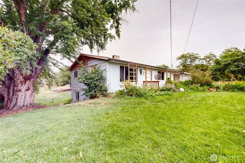 956 Brickner Rd, College Place, WA, 99324-1421 | Card Image
