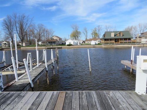 3129 E Midshipman Dr, Au Gres, MI, 48703-9212 | Card Image