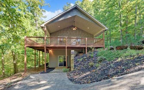 4201 Rocky Knob Dr, Young Harris, GA, 30582-2742 | Card Image