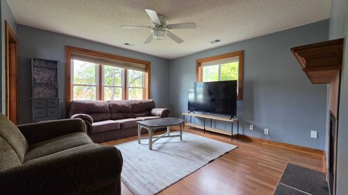 312 2nd St N, Delano, MN, 55328-9100 | Card Image