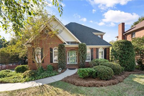 124 Bradford Lake Ct, Lewisville, NC, 27023-8662 | Card Image