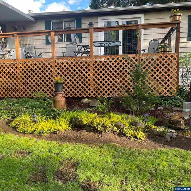 731 Nw Sunset Ct, House other with 3 bedrooms, 2 bathrooms and null parking in Mill City OR | Image 34