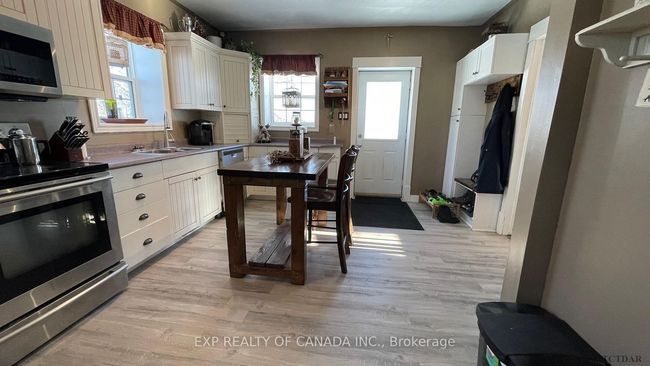 127 Ross Rd, House other with 3 bedrooms, 2 bathrooms and 4 parking in Smooth Rock Falls ON | Image 17