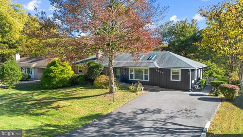 3504 Falling Green Rd, OLNEY, MD, 20832-1128 | Card Image