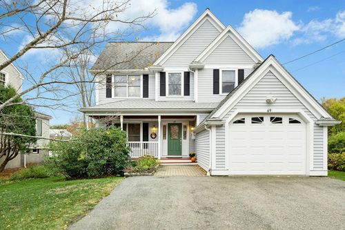 69 Bridge St, Lexington, MA, 02421-7927 | Card Image