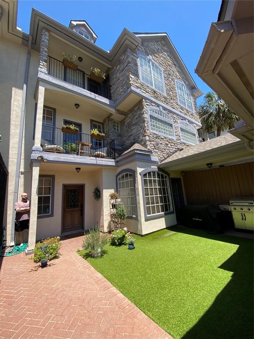 5506 Venice St, Houston, TX, 77007-8121 | Card Image