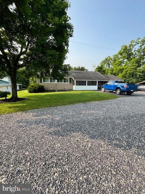 97 Dolan Heights Rd, Mifflintown, PA, 17059-8559 | Card Image