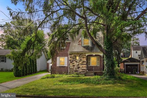 2929 Locust Ln, HARRISBURG, PA, 17109-3544 | Card Image
