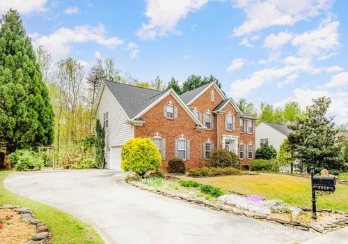 2620 Shady Reach Ln, Charlotte, NC, 28214-1655 | Card Image