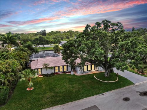 2401 Roberta Ln, CLEARWATER, FL, 33764-6539 | Card Image