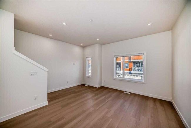 330 Sage Hill Cir Nw, Townhouse with 3 bedrooms, 2 bathrooms and 3 parking in Calgary AB | Image 34