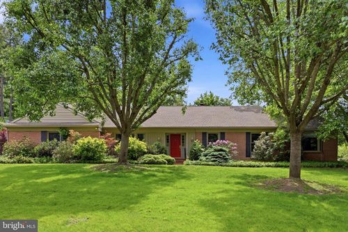 2045 Waller Dr, HUNTINGDON VALLEY, PA, 19006-6017 | Card Image