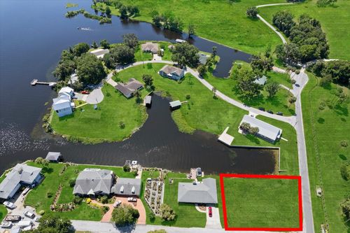 3943 Nw 219th Street Rd, Micanopy, FL, 32667-7921 | Card Image