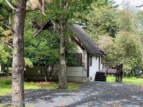 121 Azalea Dr, ALBRIGHTSVILLE, PA, 18210-7712 | Card Image