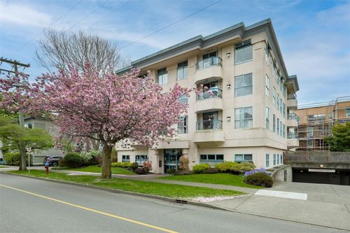 209-1063 Southgate St, Victoria, BC, V8V2Z1 | Card Image