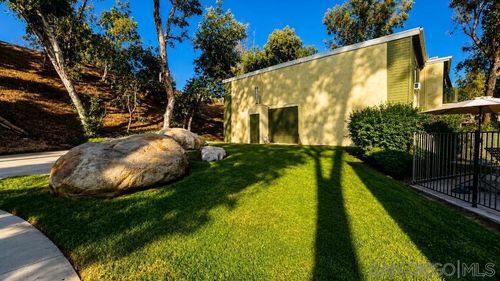 186-830 W Lincoln Ave, Escondido, CA, 92026 | Card Image