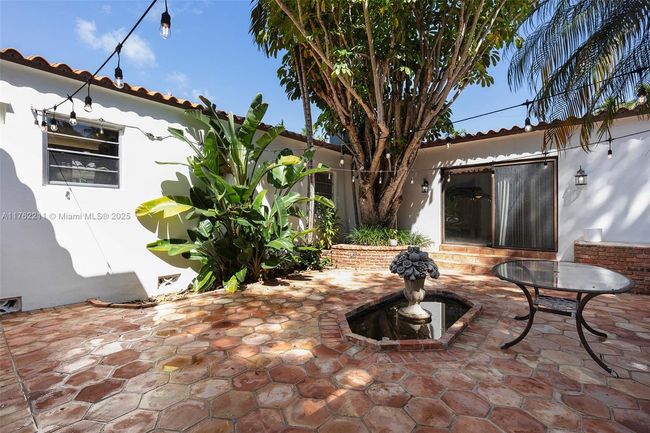 485 Ne 96 Th St, House other with 4 bedrooms, 3 bathrooms and null parking in Miami Shores FL | Image 11
