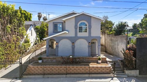 422 Parkman Ave, Los Angeles, CA, 90026-3727 | Card Image