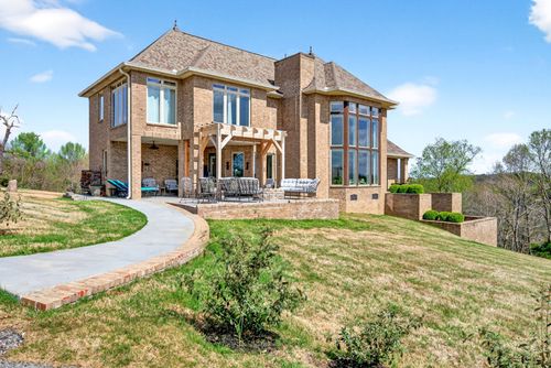 501 River Trace Dr, Dover, TN, 37058-5550 | Card Image