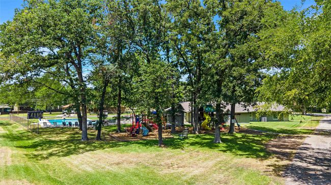 City Hall Community pool and playground area | Image 31