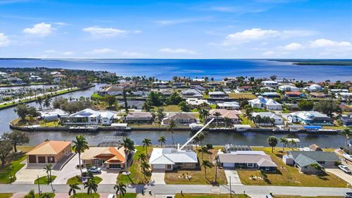 133 Colonial St Se, PORT CHARLOTTE, FL, 33952-9106 | Card Image