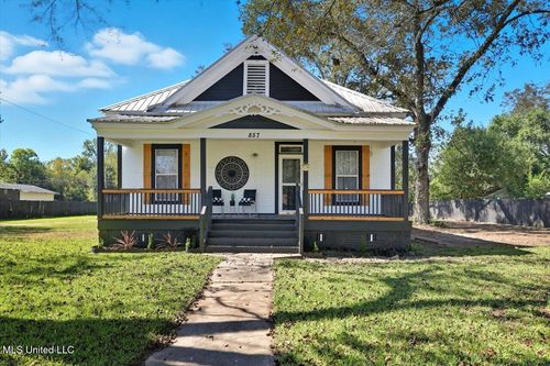 857 Rockport Ave, Monticello, MS, 39654-8910 | Card Image