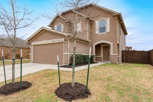 801 Estes Park, Taylor, TX, 76574-3830 | Card Image
